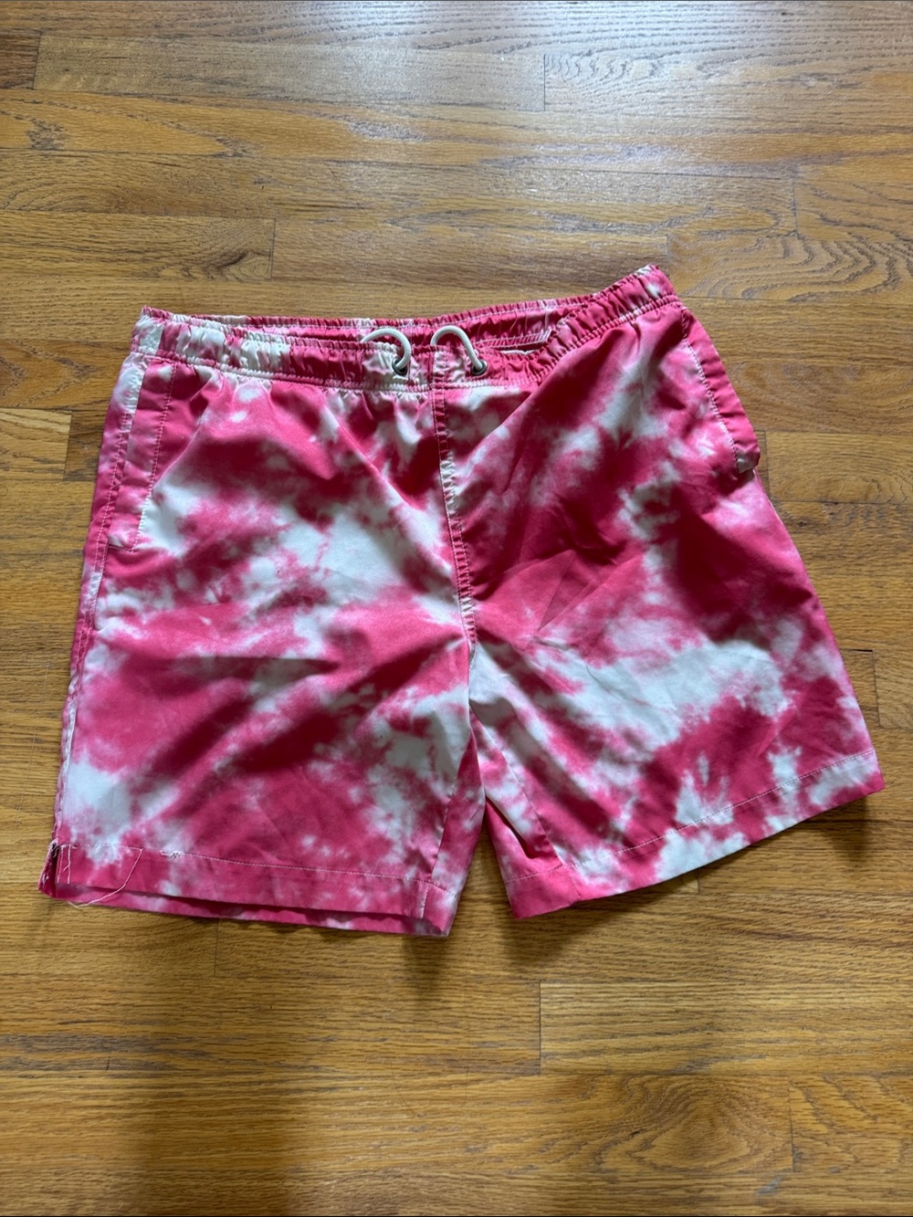 Cove Men’s Pink and White Tie-Dye Swim Shorts